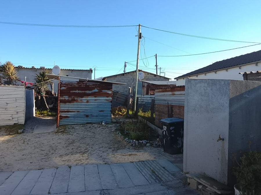  Bedroom Property for Sale in Harare Western Cape